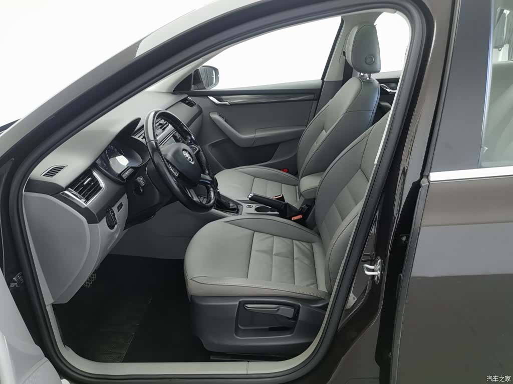 Skoda Octavia, 2014 10