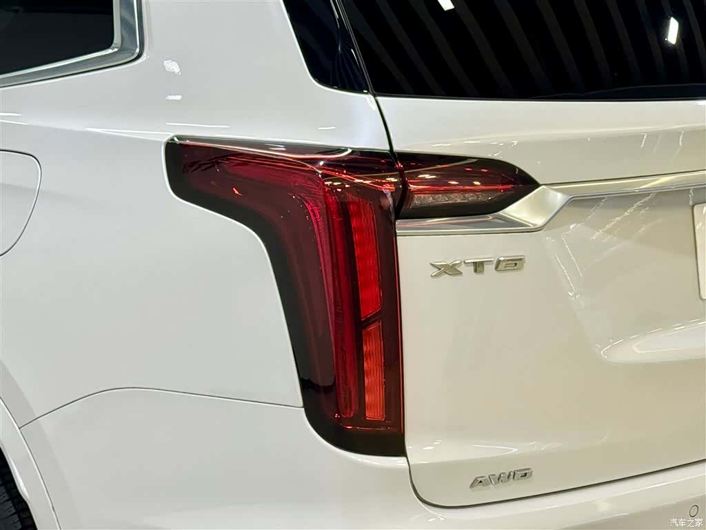 Cadillac XT6, 2022 9