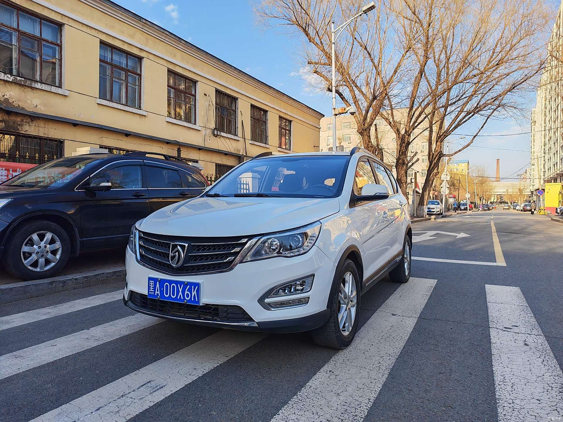 Wuling 560, 2016 1