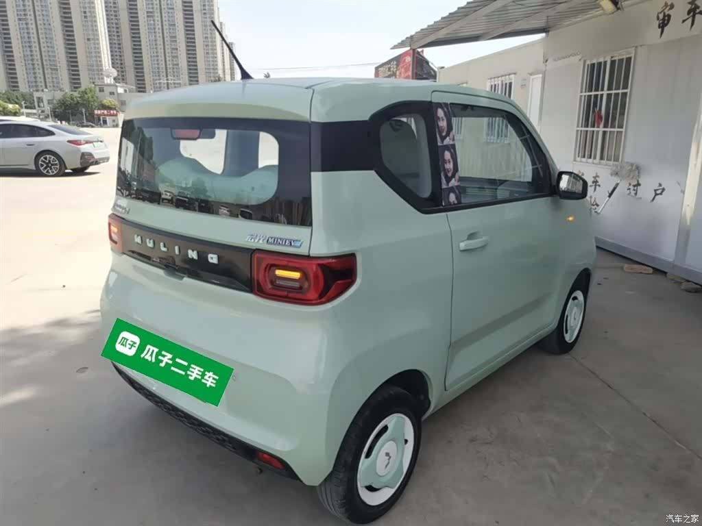 Wuling MINIEV, 2021 7