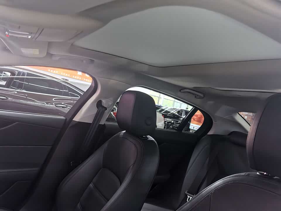 Jaguar XEL