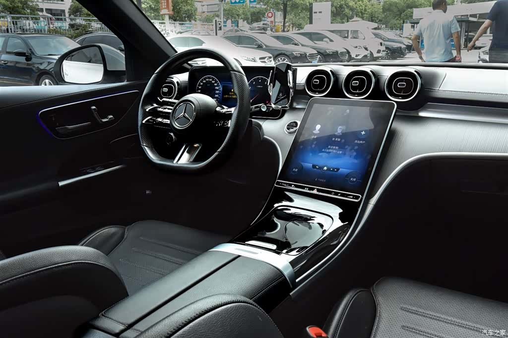 Mercedes-Benz C-Class, 2022 20