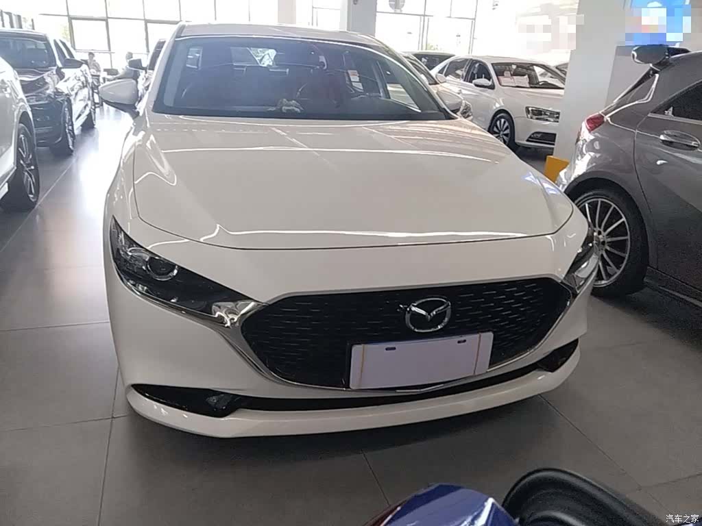 Mazda Mazda3, 2023 3