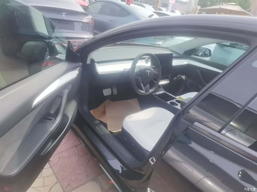 Tesla Model 3, 2021 16