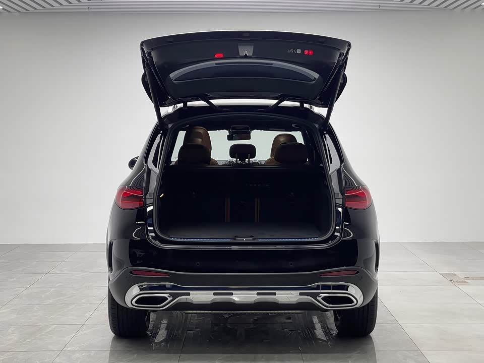 Mercedes-Benz GLC Mercedes-Benz GLC
