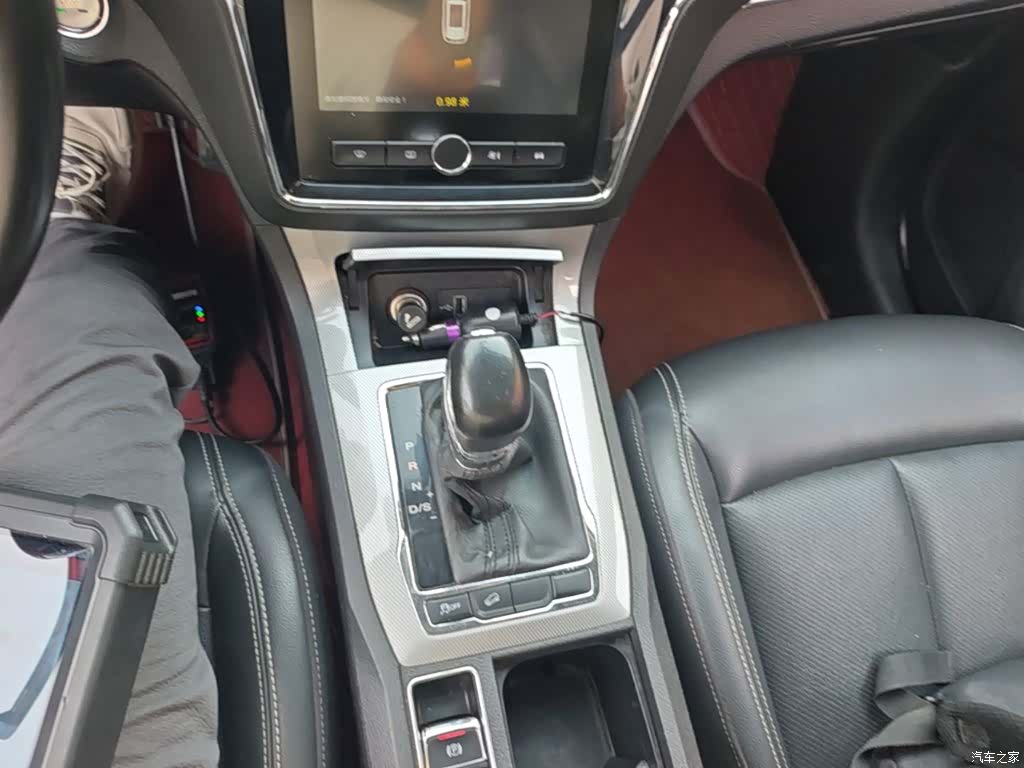 Roewe RX5, 2019 14