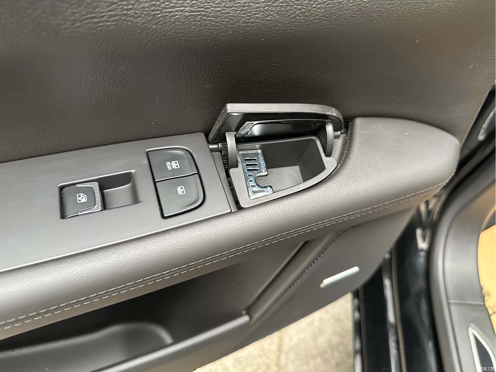 Cadillac CT6, 2017 12