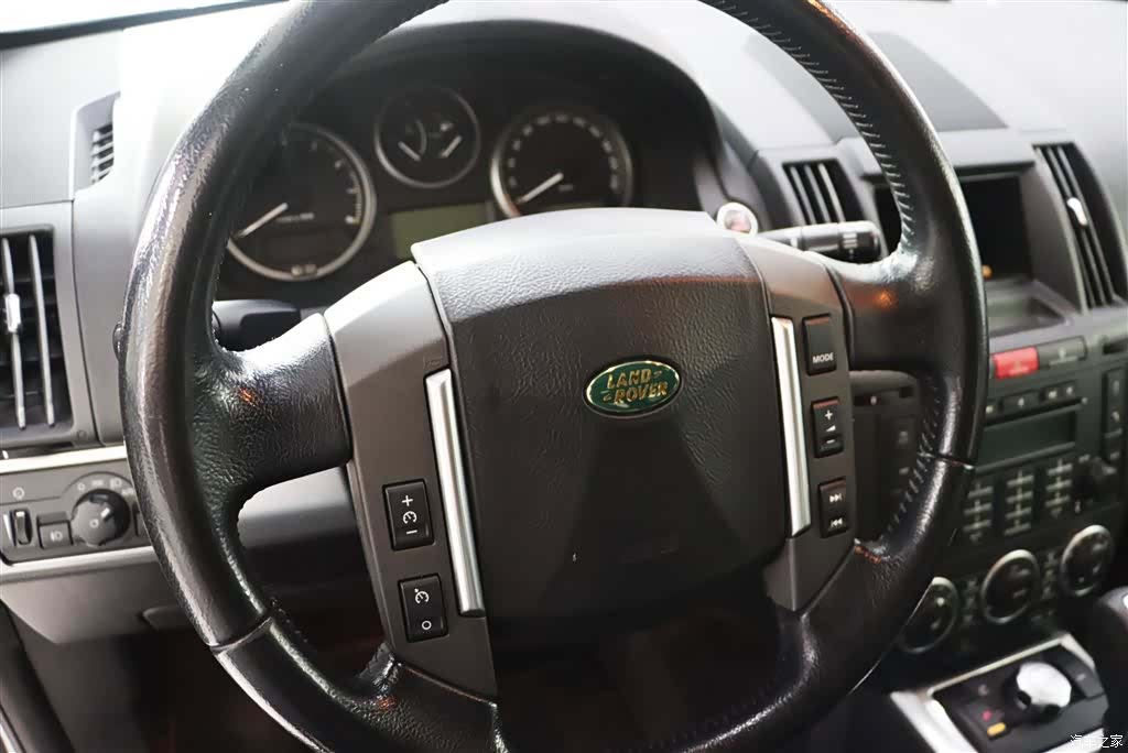 Land Rover 2, 2008 15