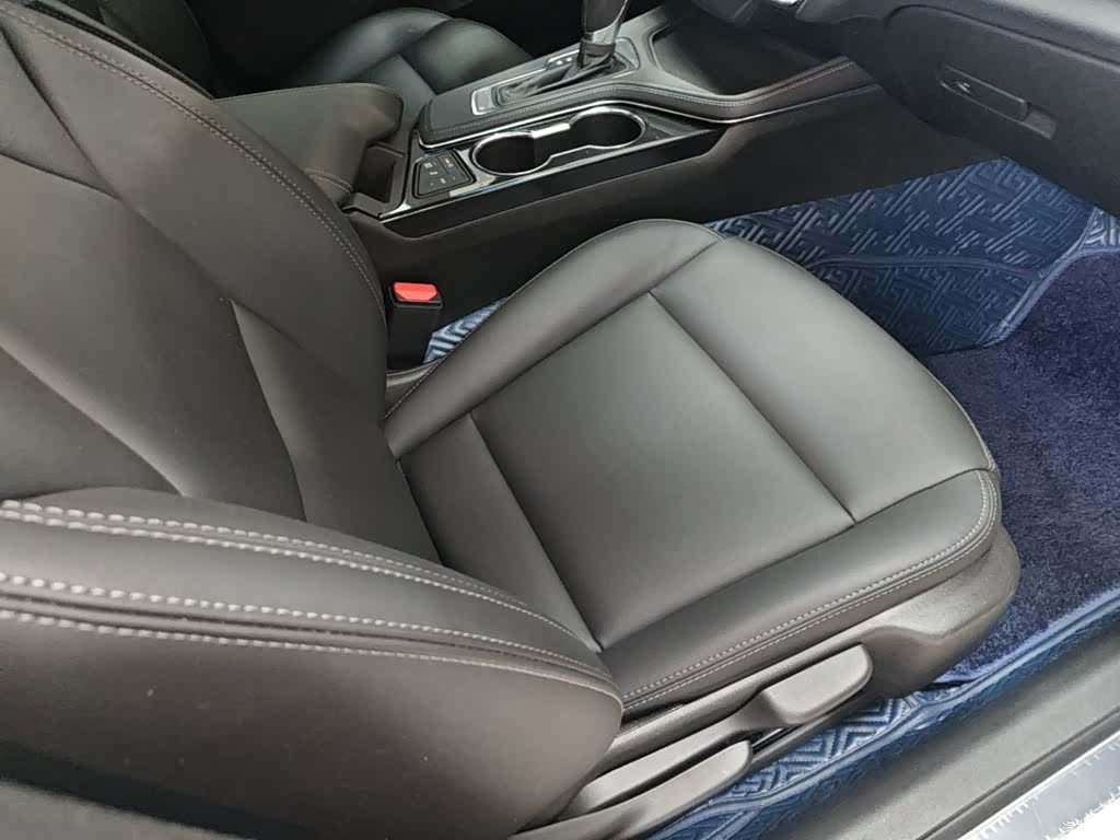 Cadillac CT4, 2022 25