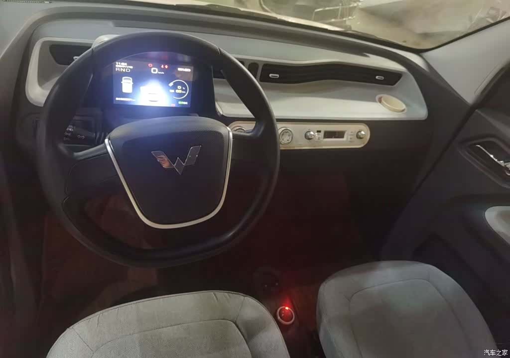 Wuling MINIEV, 2024 12