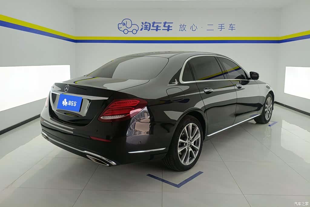 Mercedes-Benz E-Class, 2018 3