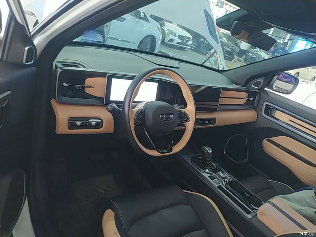 Geely Icon, 2024 10