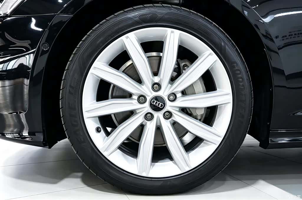 Audi A6L, 2022 15