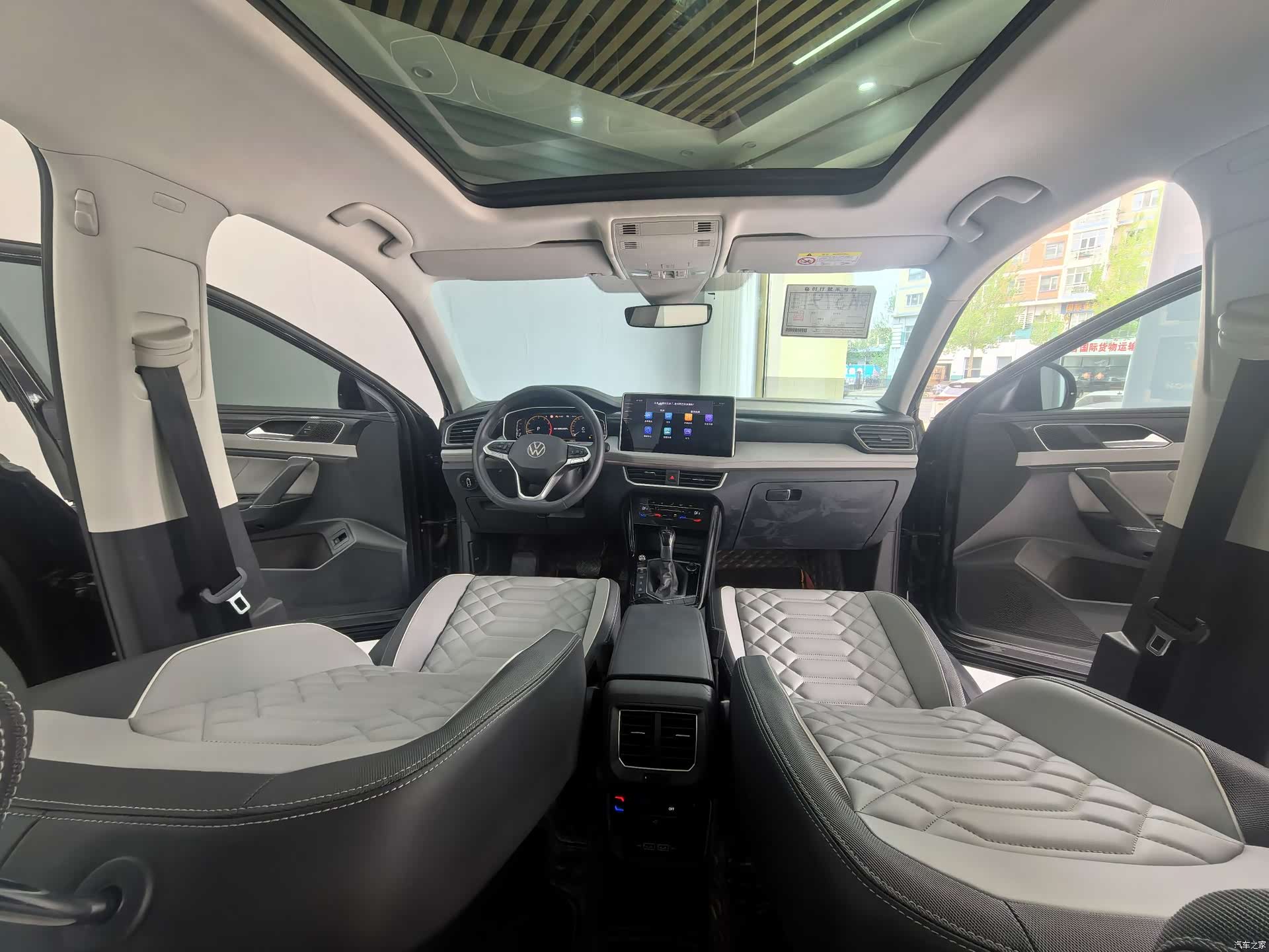 Volkswagen Tayron, 2023 7