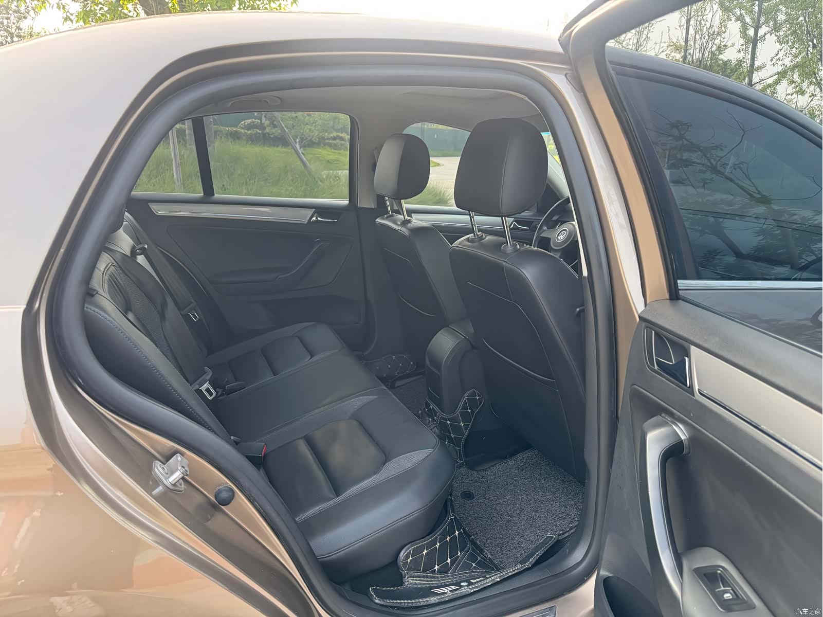 Volkswagen Bora, 2015 10