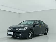 �Ÿ� 2016�� 2.0L ���ʰ�