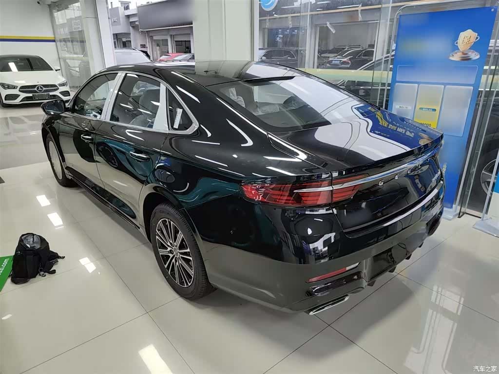Geely Preface, 2026 все фото