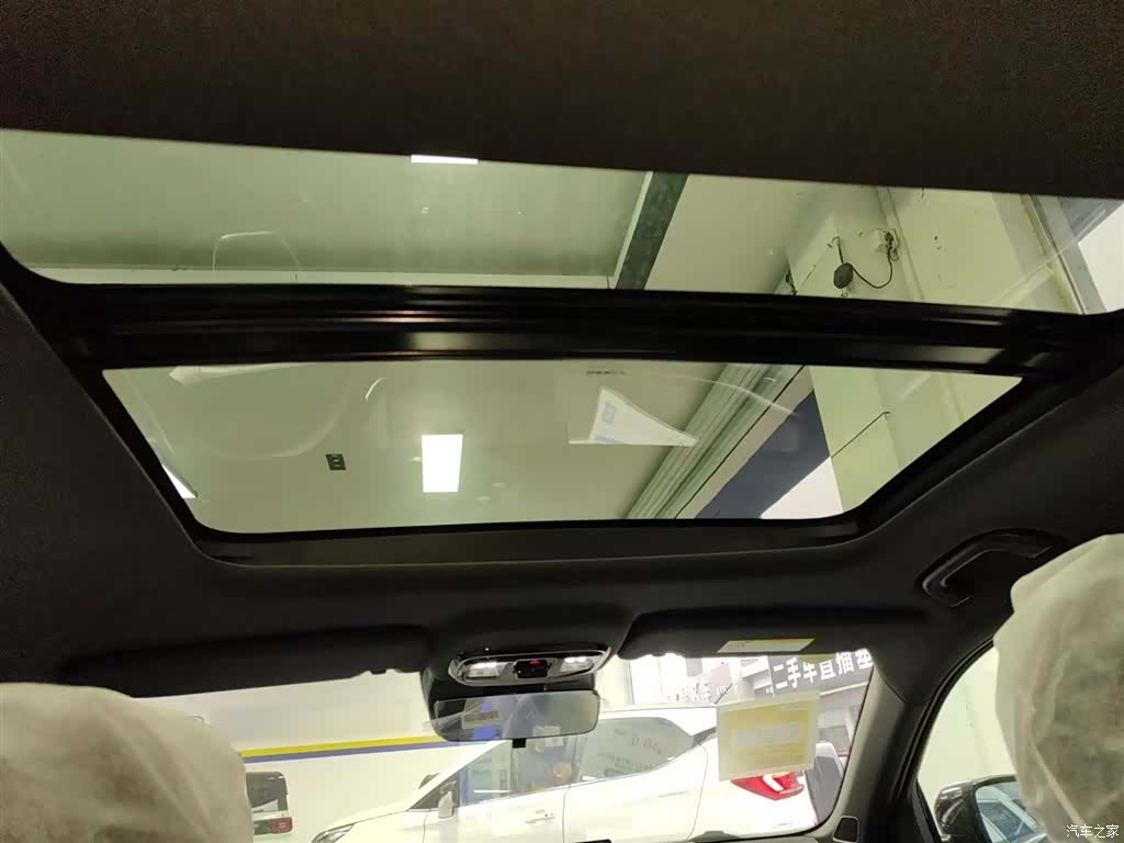 Geely Preface, 2026 18
