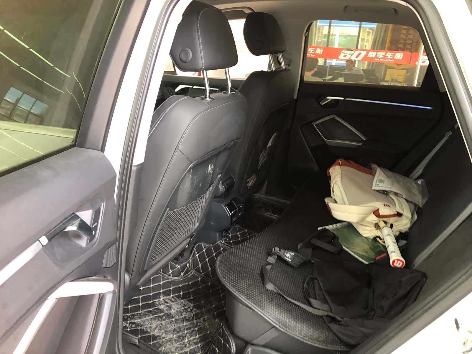Audi Q3, 2022 10