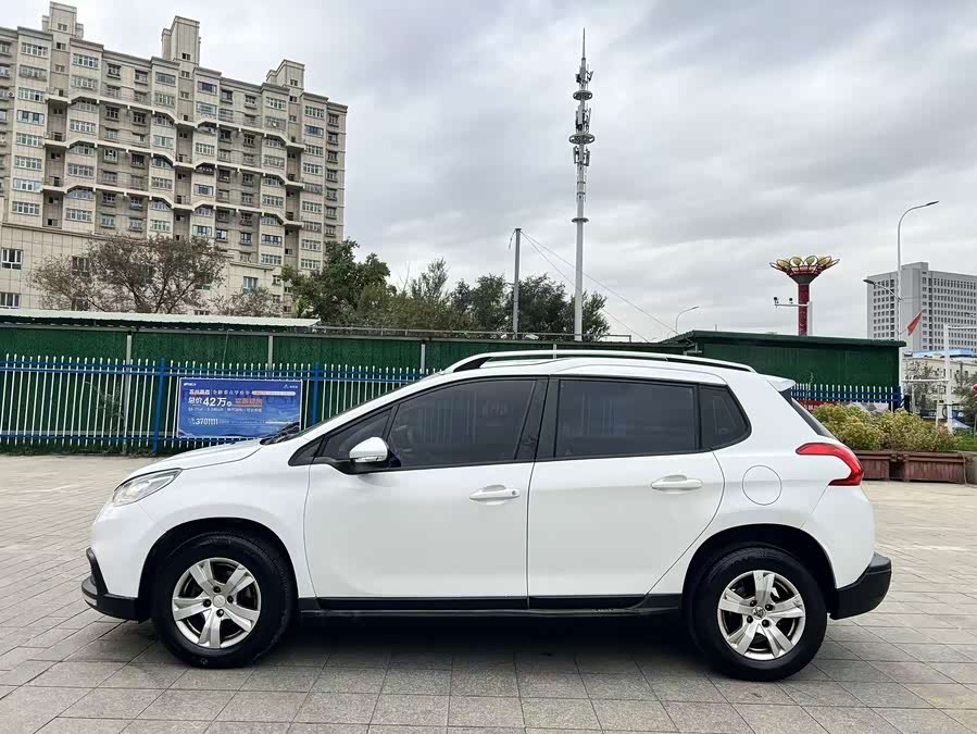 Peugeot 2008 2014, фото 15