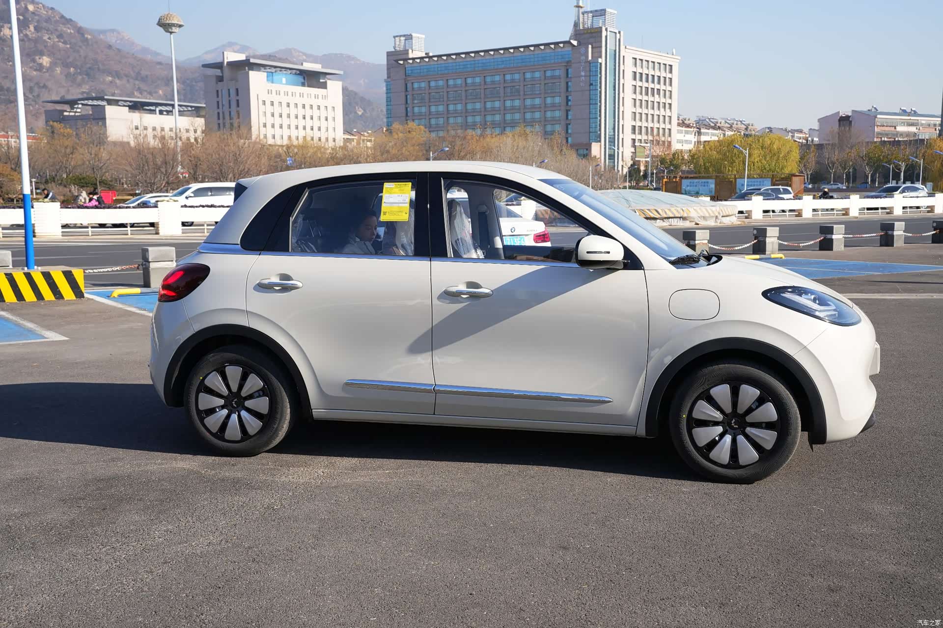 Wuling Bingo, 2024 4