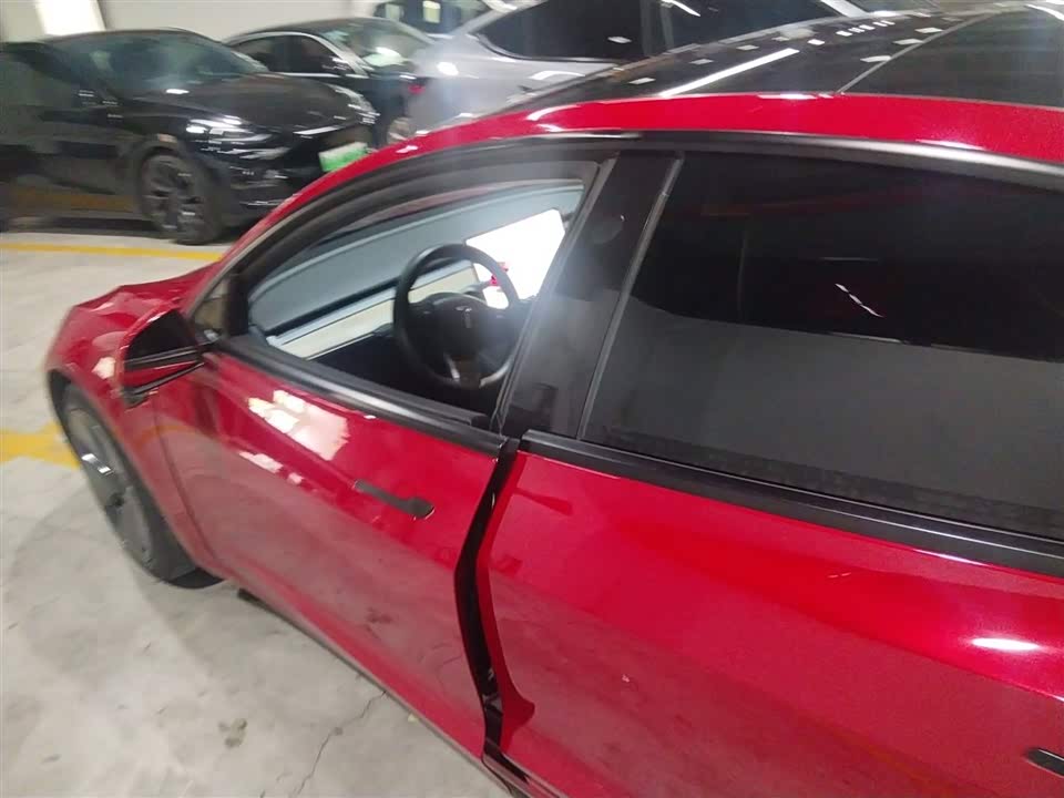 Tesla Model 3 Tesla Model 3