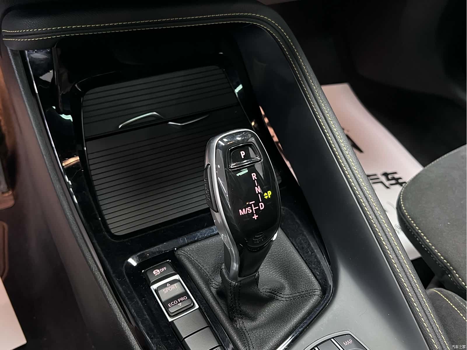 BMW X2, 2019 37