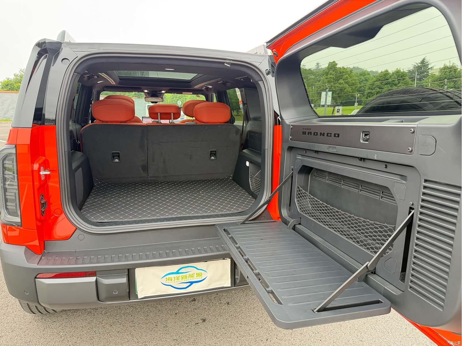 Ford Bronco, 2026 12