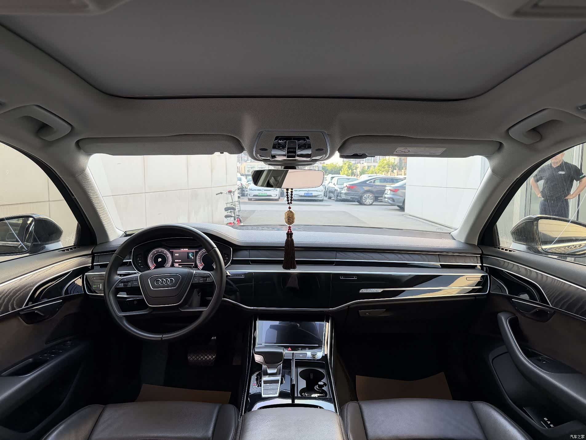 Audi A8L, 2018 8