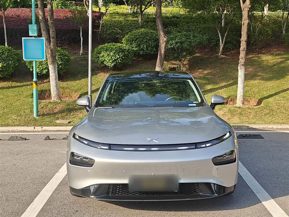 XPENG P7 XPENG P7