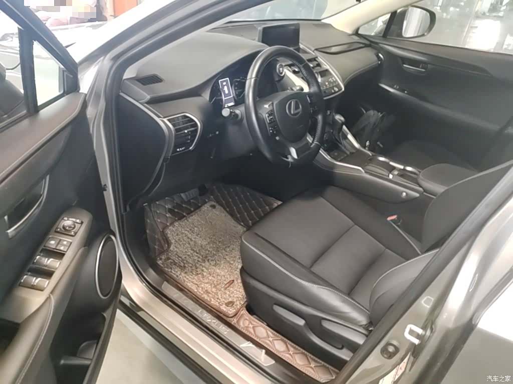 Lexus NX, 2018 16