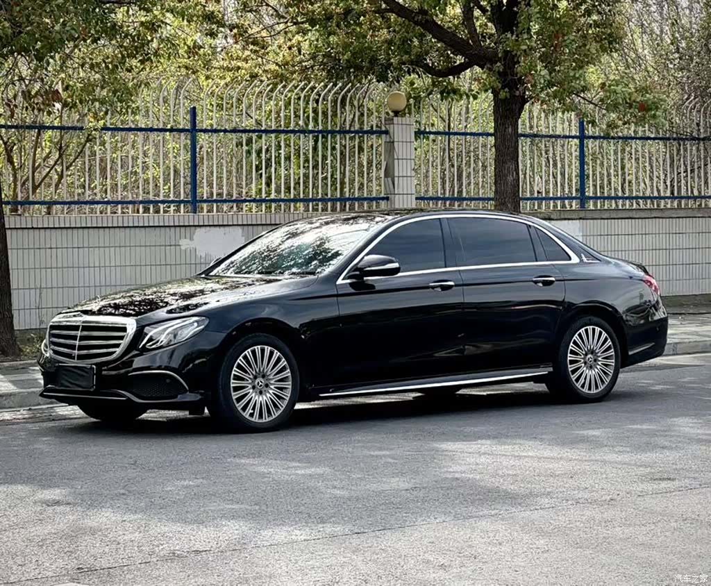 Mercedes-Benz E-Class, 2019 1