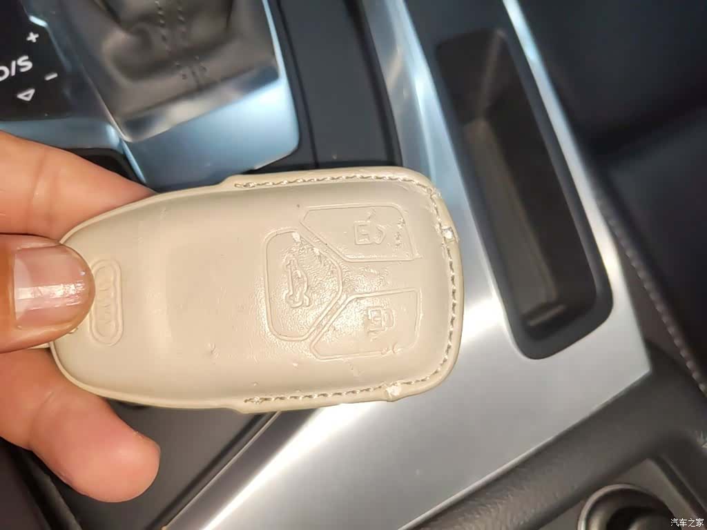 Audi A4L, 2021 9