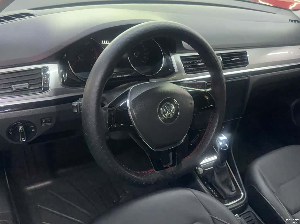 Volkswagen Bora, 2016 все фото
