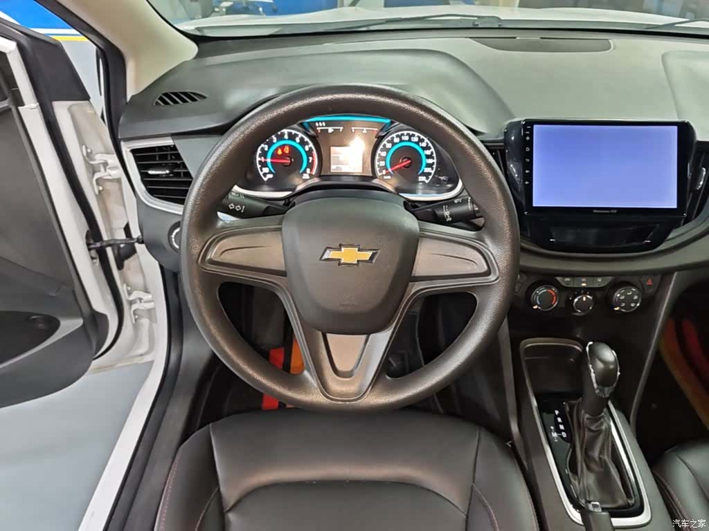 Chevrolet 320, 2019 11