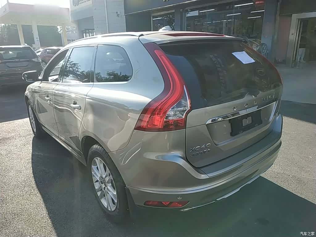 Volvo XC60, 2015 все фото
