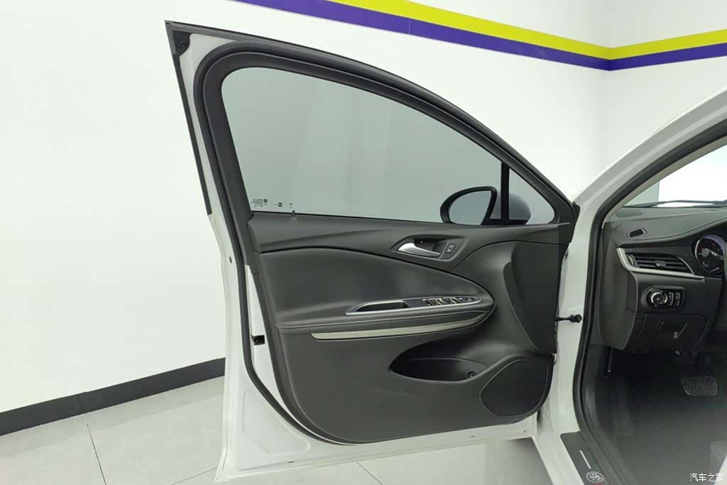 Buick Verano, 2021 7