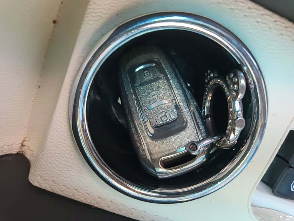 Geely Panda, 2025 9