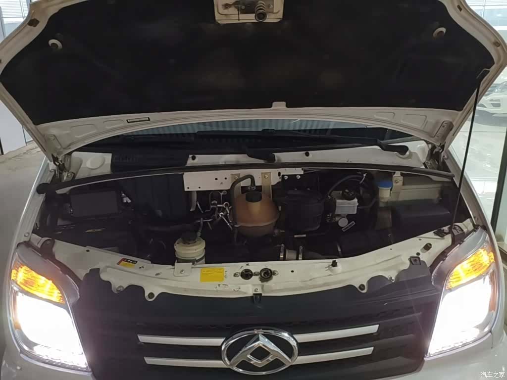 Maxus V80, 2022 20