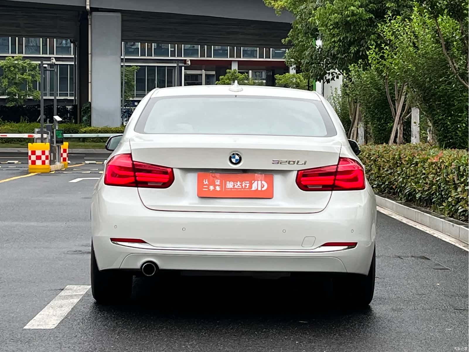 BMW 3 Series, 2016 все фото