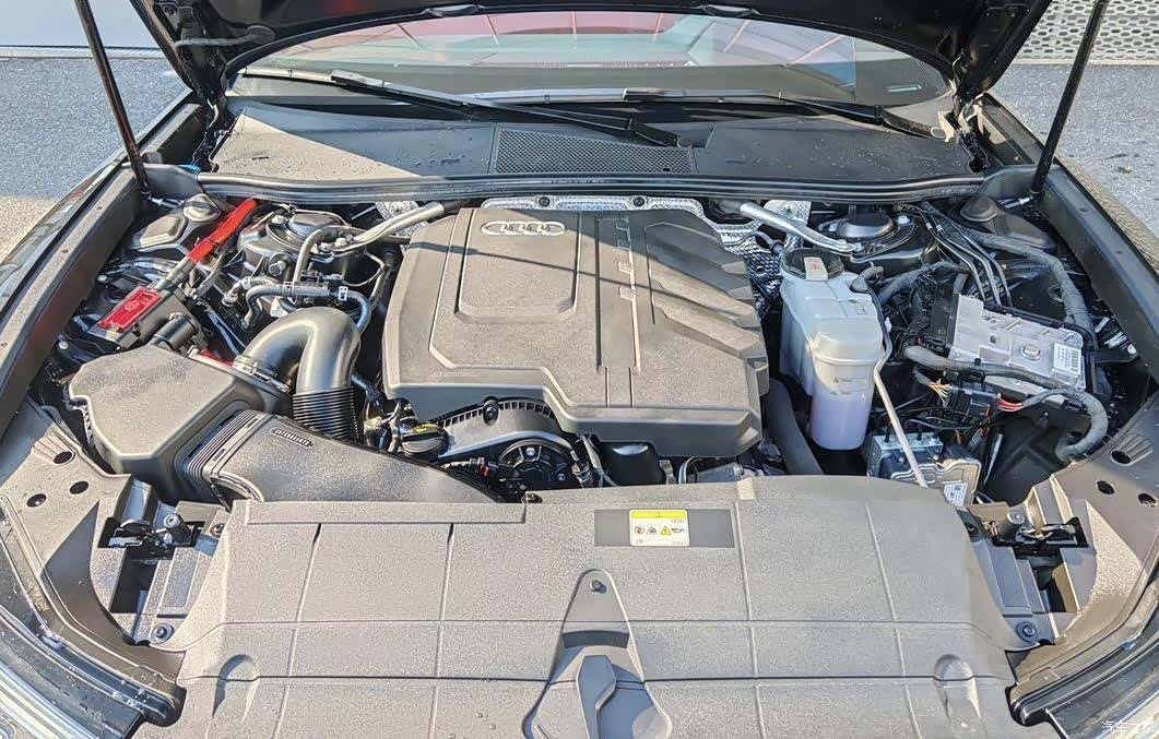 Audi A6L, 2024 14