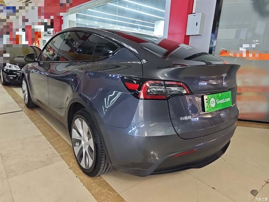 Tesla Model Y, 2022 все фото