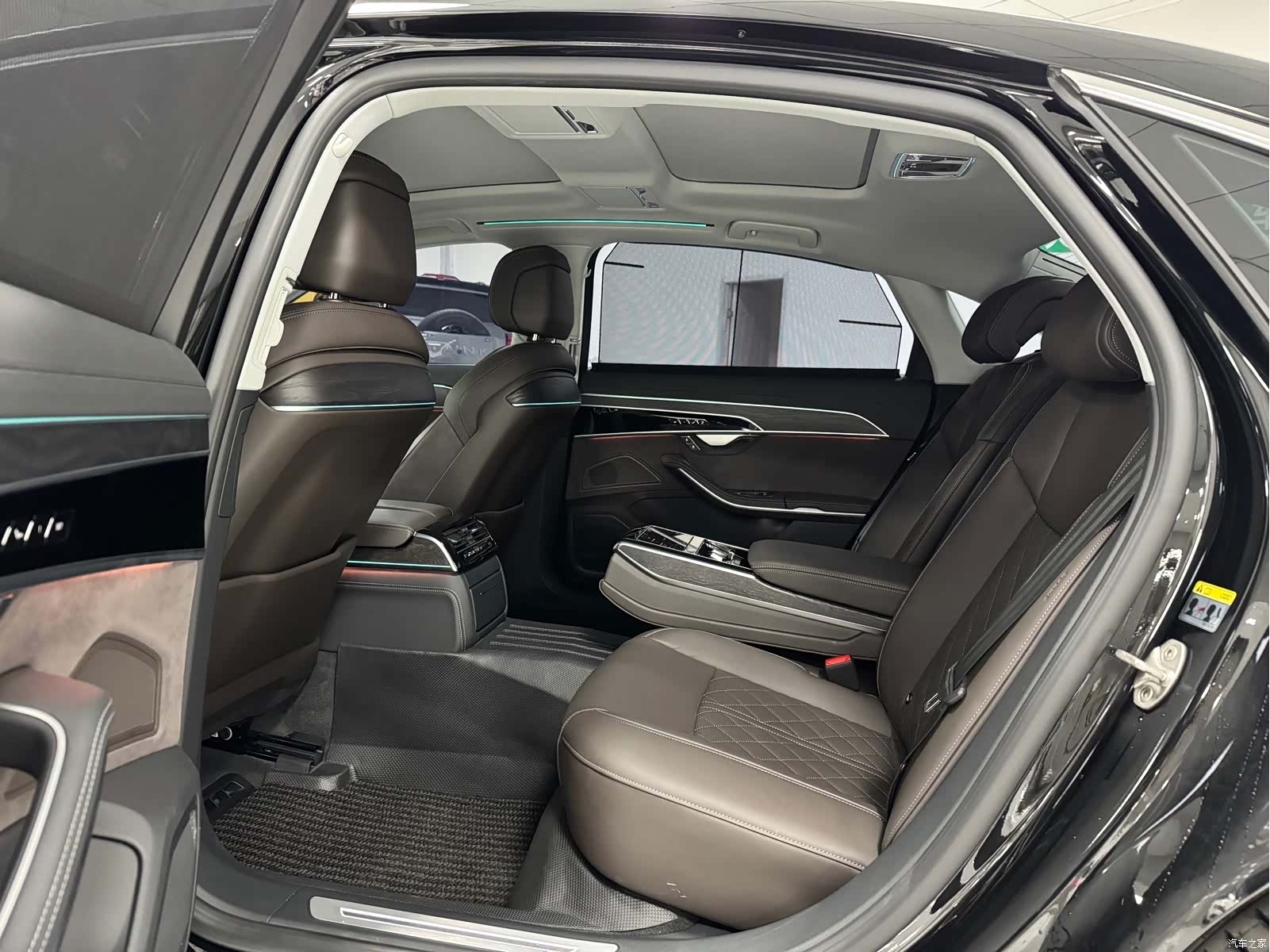 Audi A8L, 2025 6