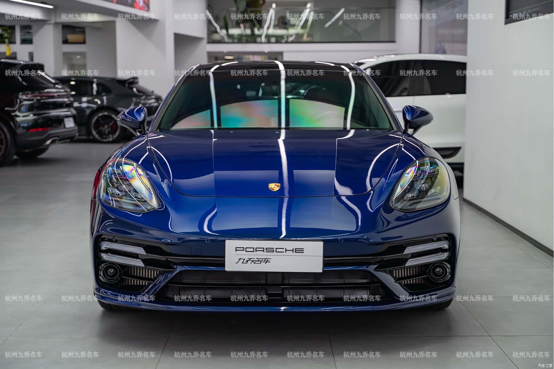 Porsche Panamera, 2022 2