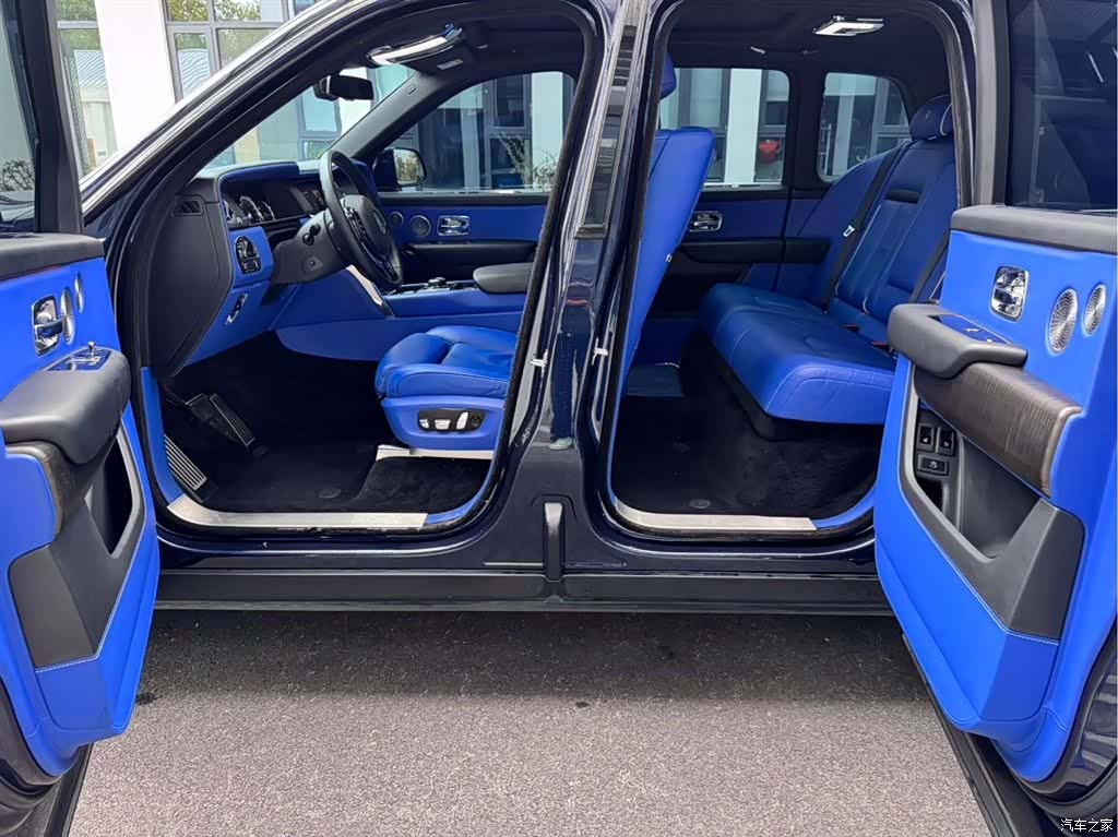 Rolls-Royce Cullinan, 2019 8