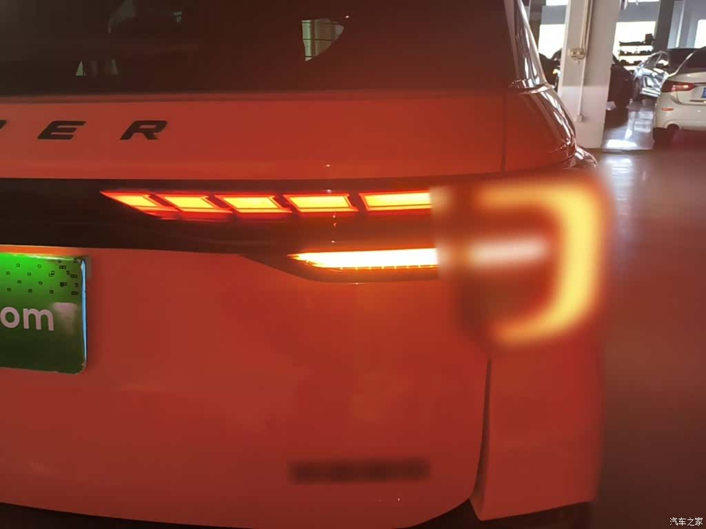 Ford Explorer, 2024 8