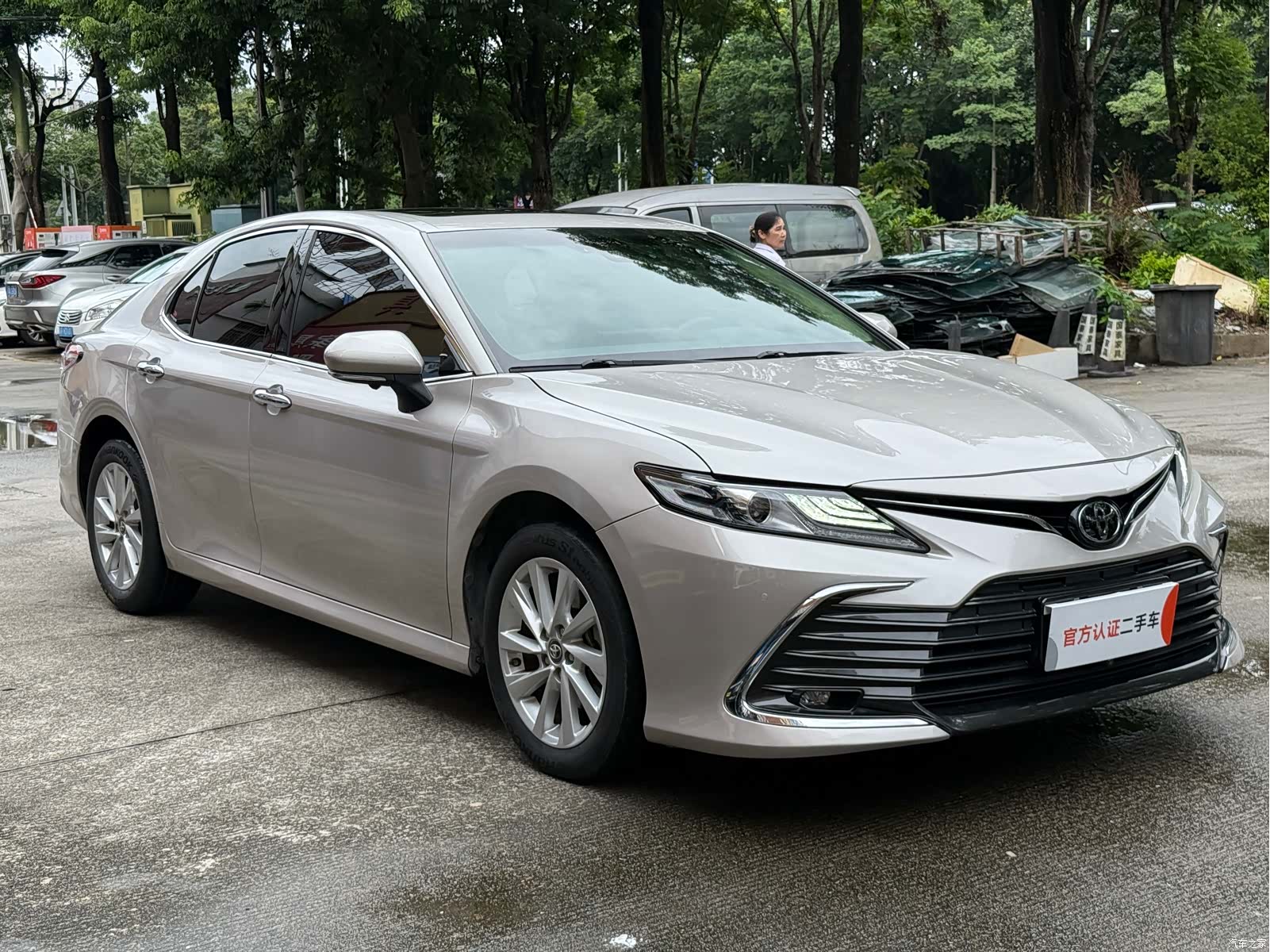 Toyota Camry, 2021 3
