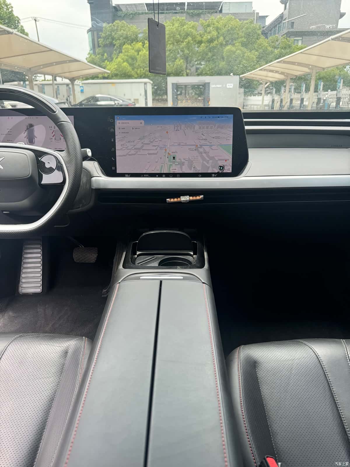 Xpeng P7, 2021 4