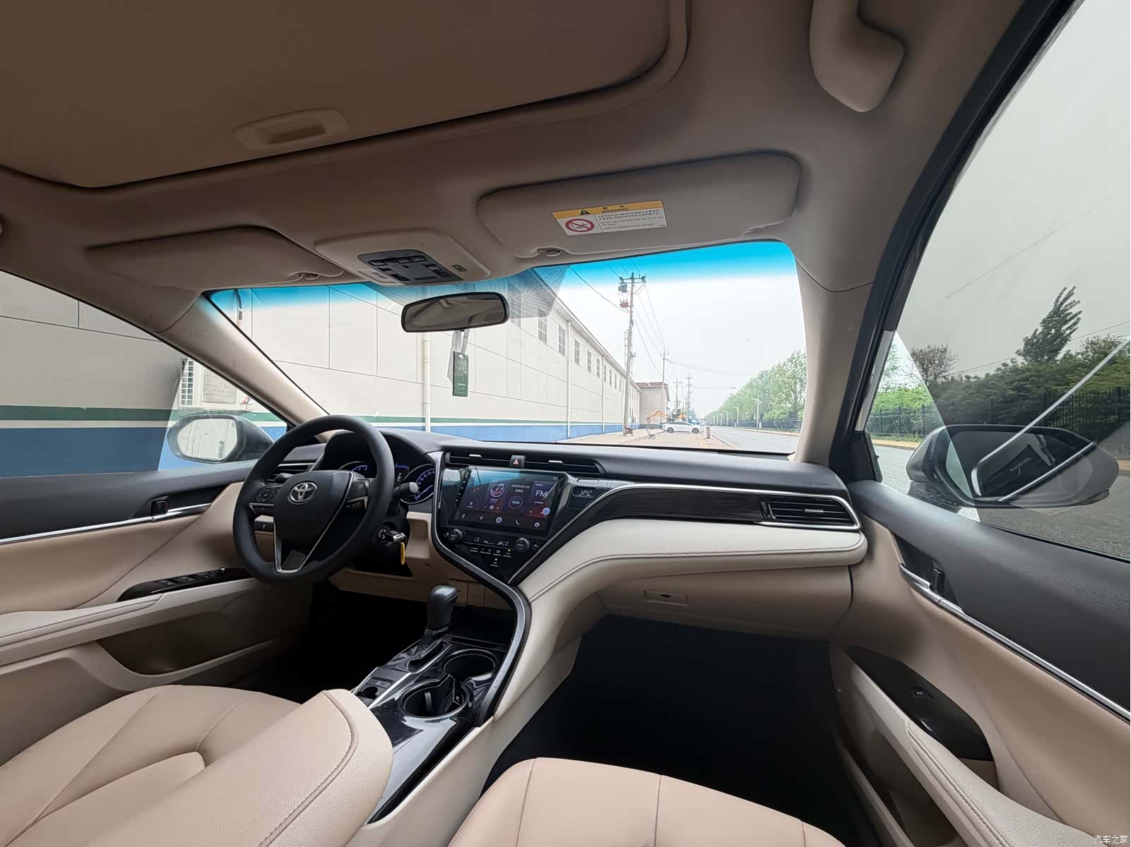 Toyota Camry, 2020 13
