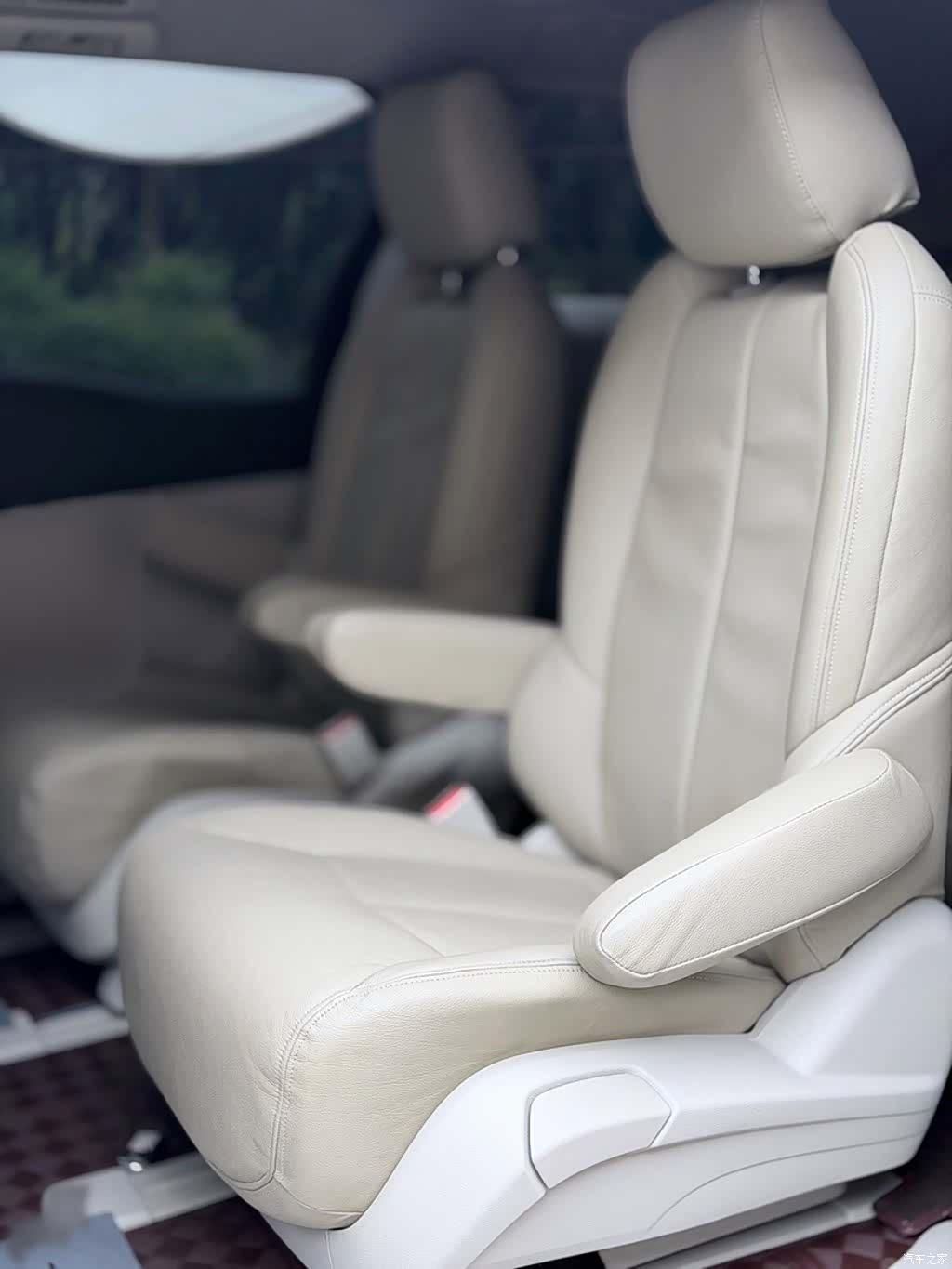 Buick GL8, 2021 17